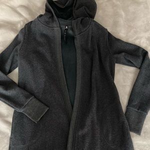 90 Degree open front hooded cardigan with fleece lining. Size S.